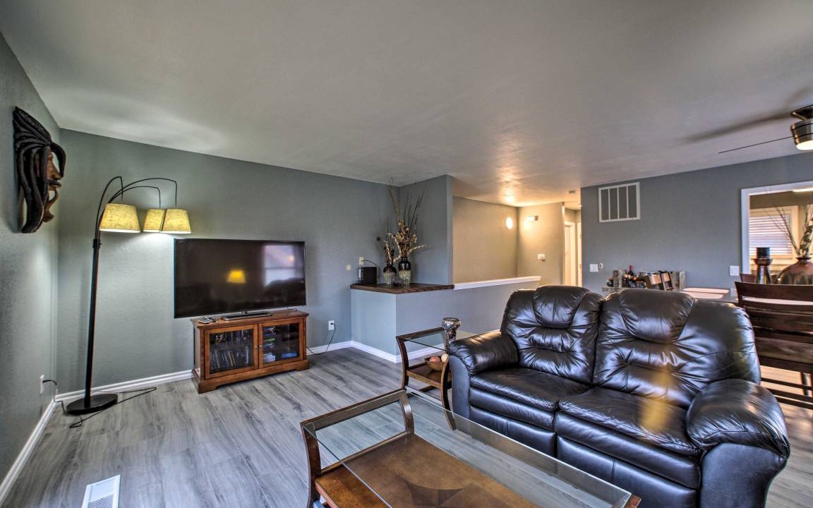 Photo of Livingroom in Bella Vista
