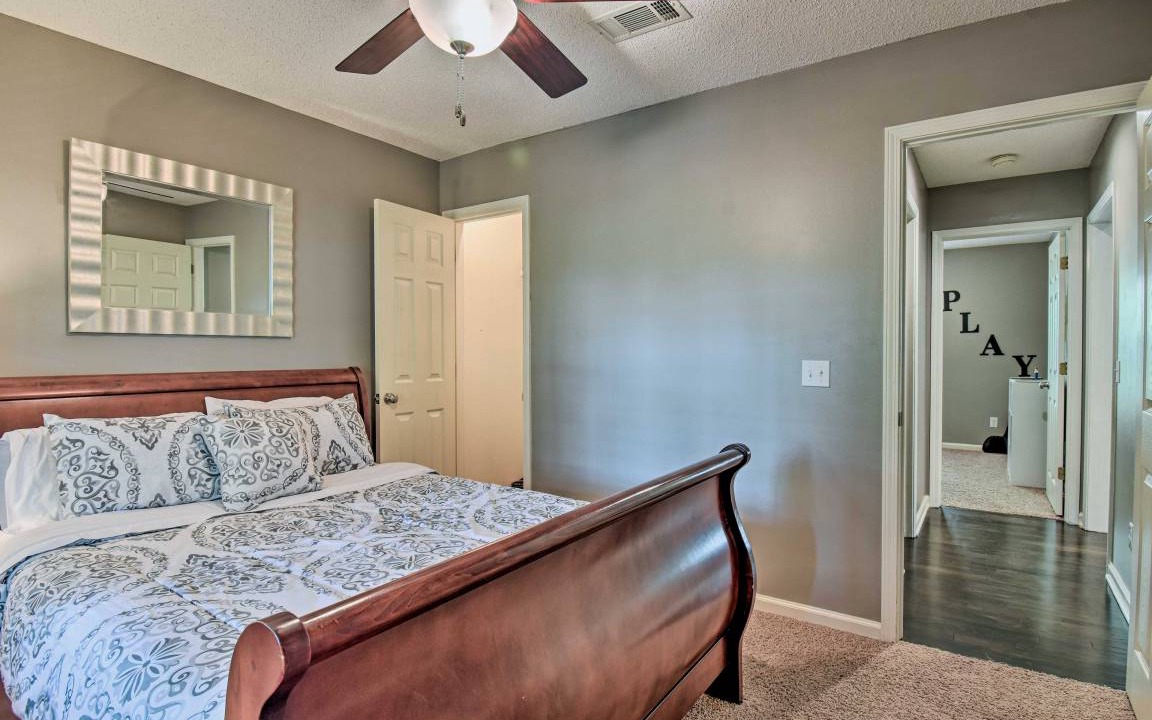 Photo of Bedroom in Piney