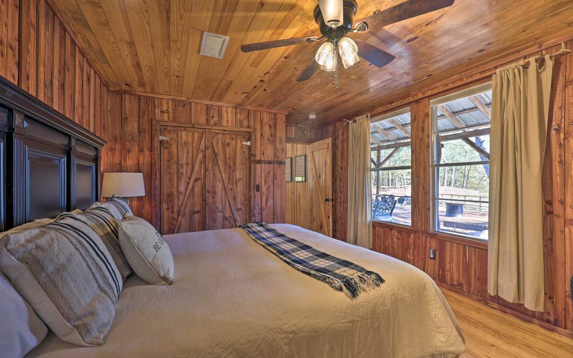 Photo of Bedroom in Arkadelphia