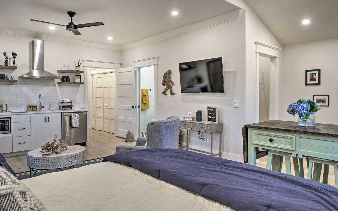 Photo of Bedroom in Downtown
