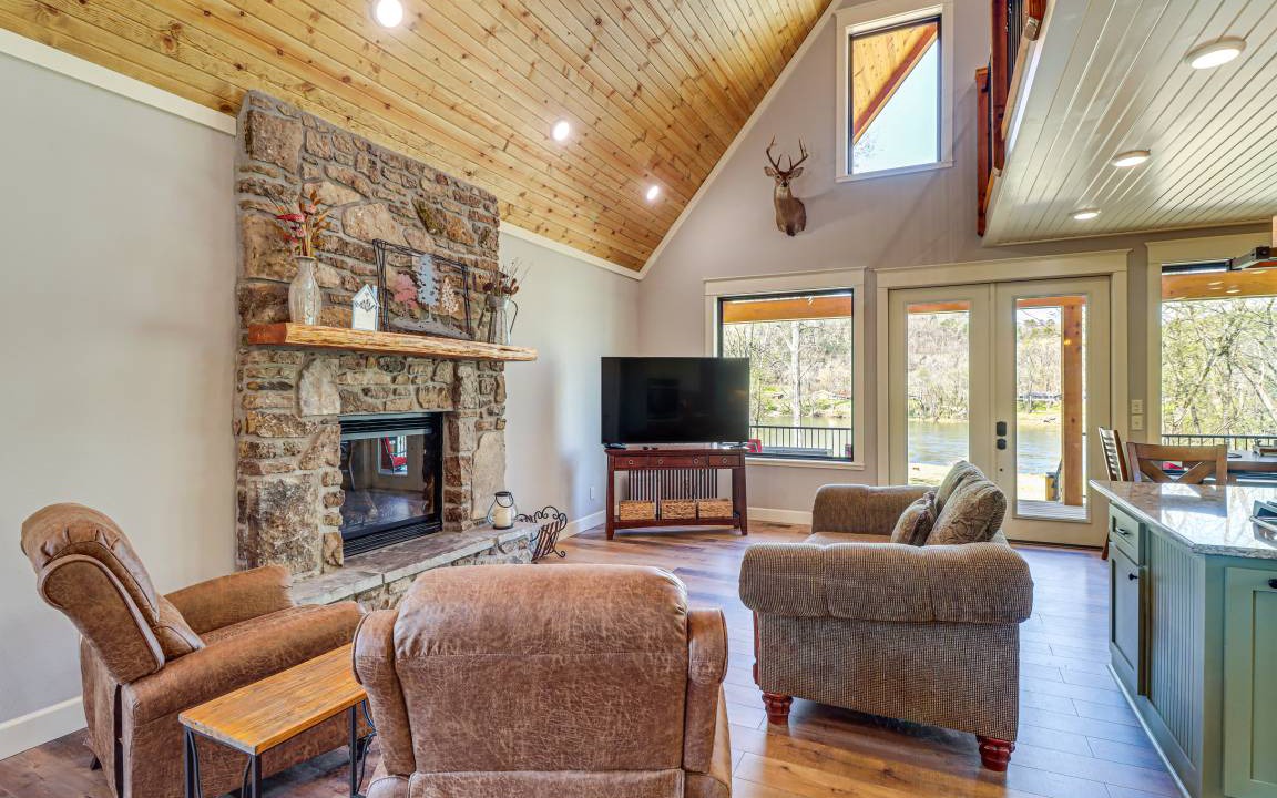 Photo of Livingroom in Boswell