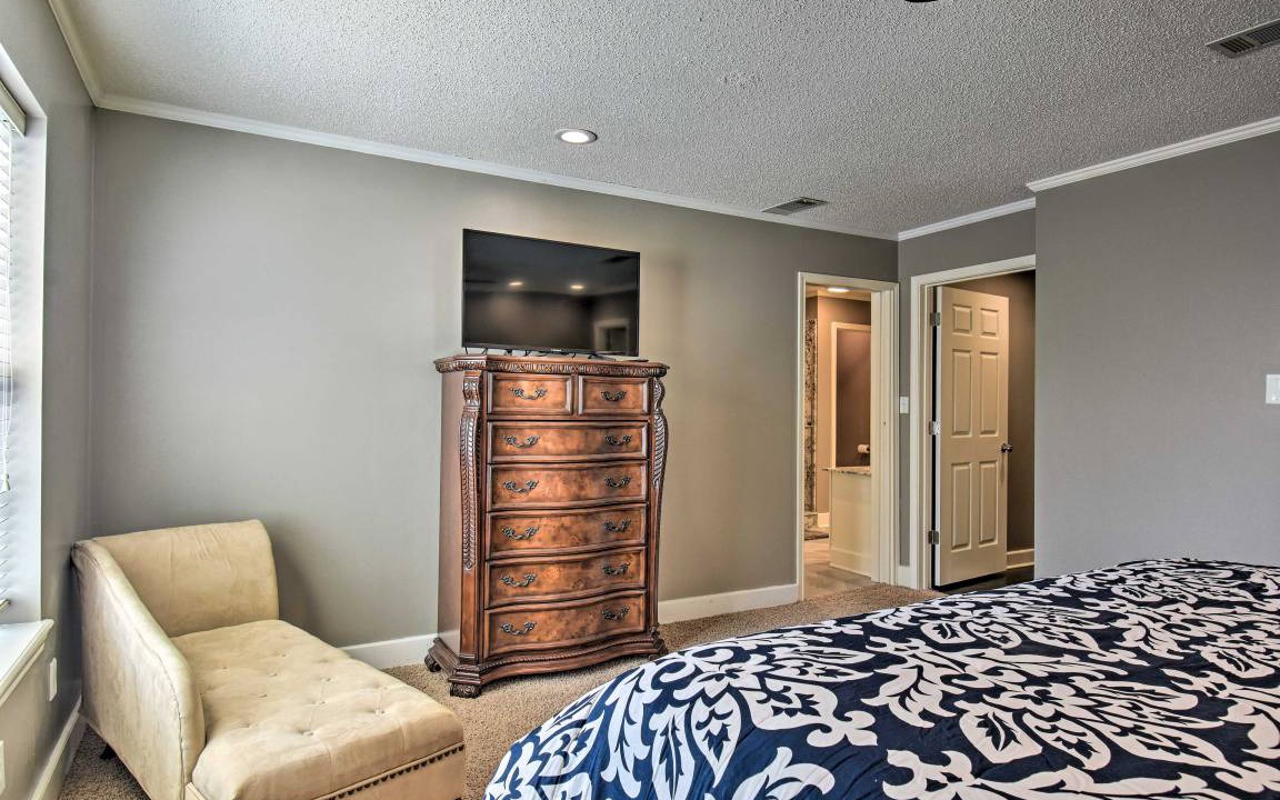Photo of Bedroom in Piney