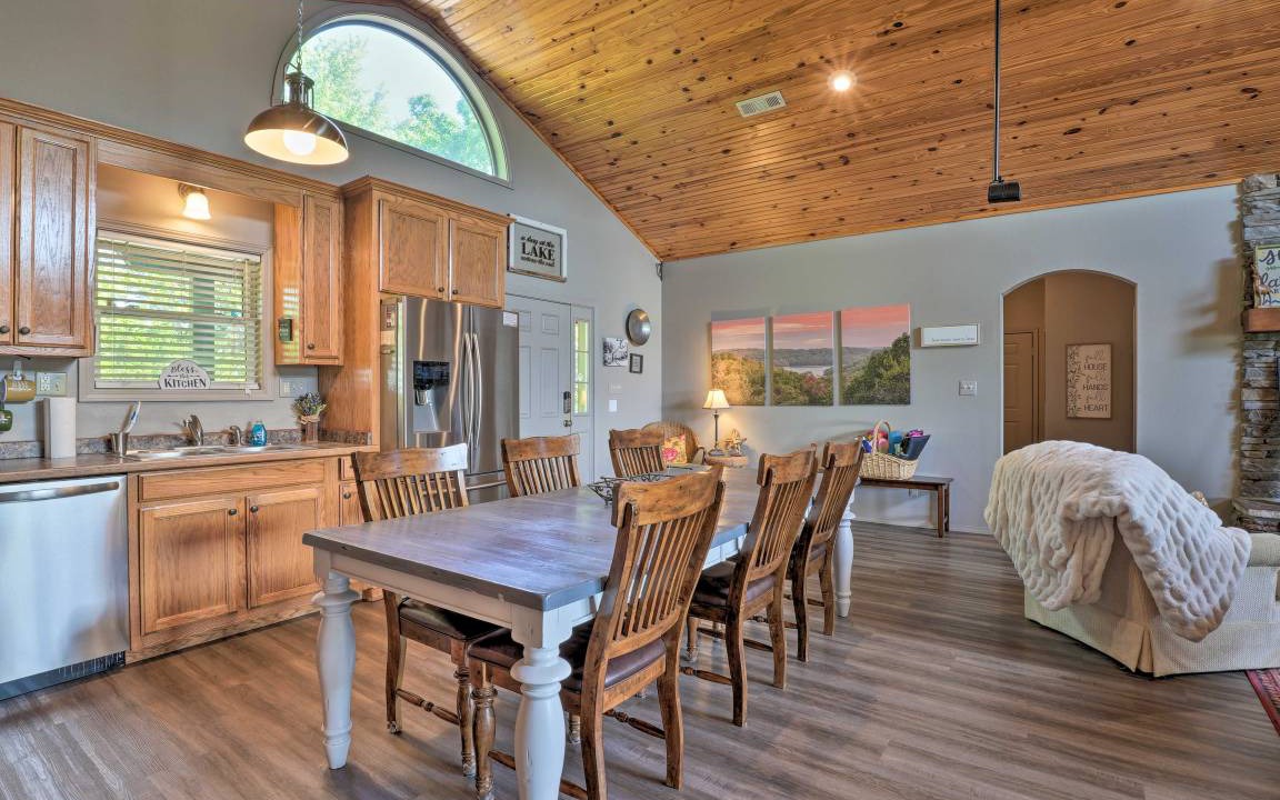 Photo of Kitchen in Sylvan Shores