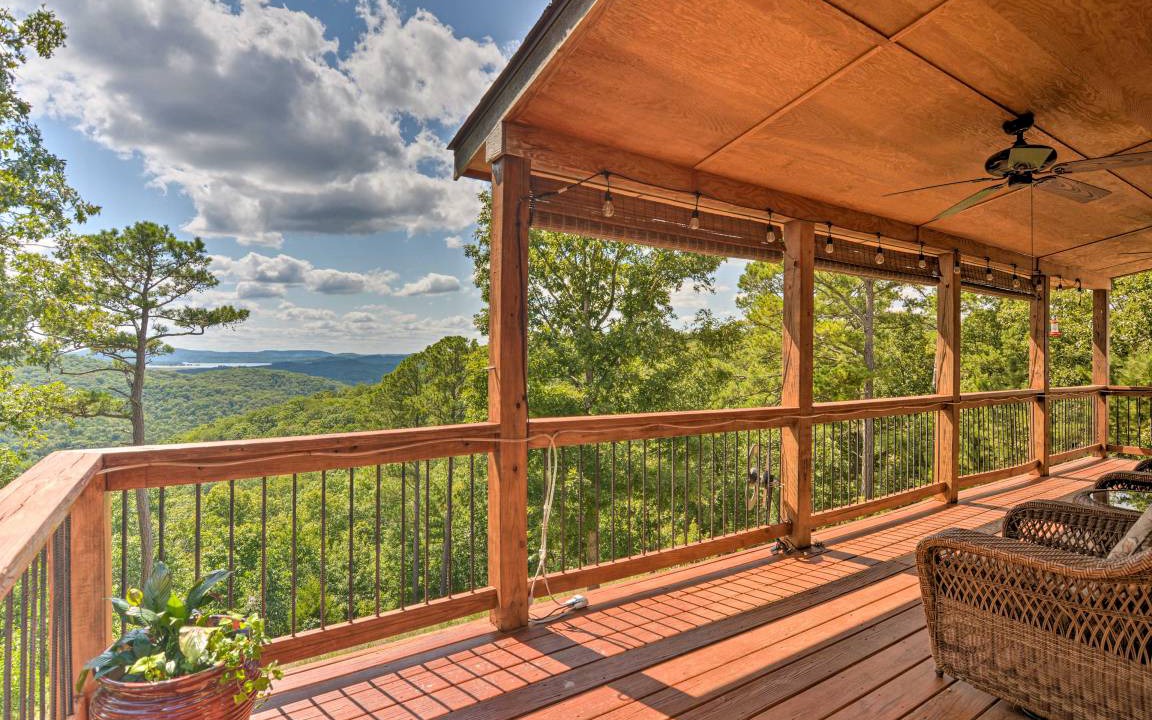 Photo of Patio Balcony in Eureka Springs