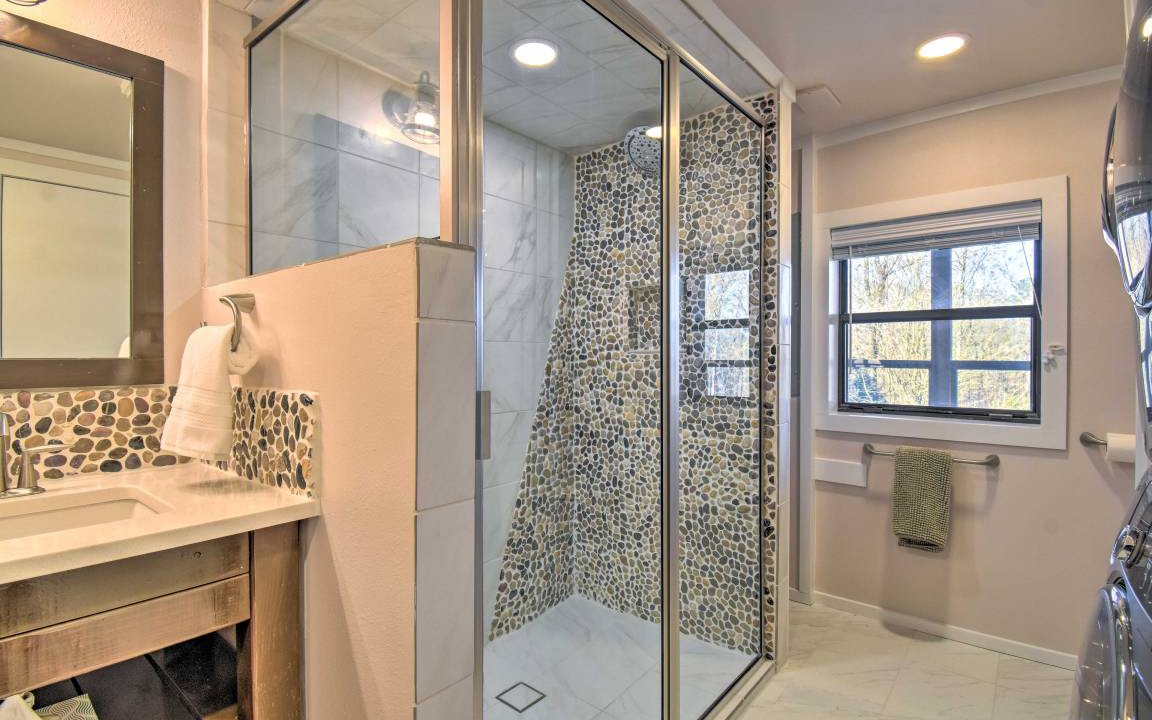 Photo of Bathroom in Pearcy