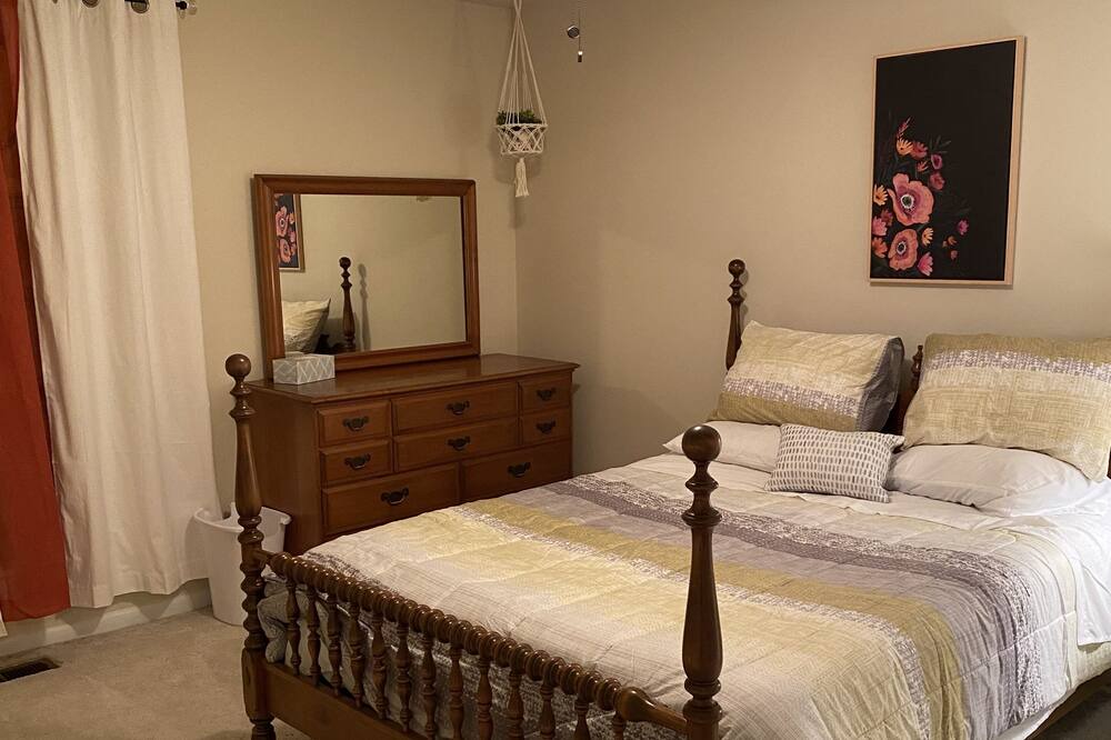 Photo of Bedroom in River Mountain