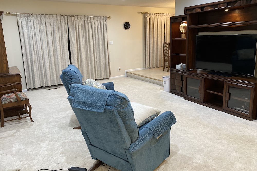 Photo of Livingroom in River Mountain