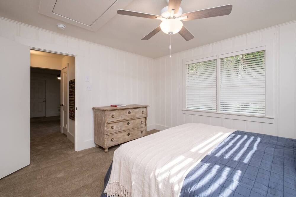 Photo of Bedroom in Capital View