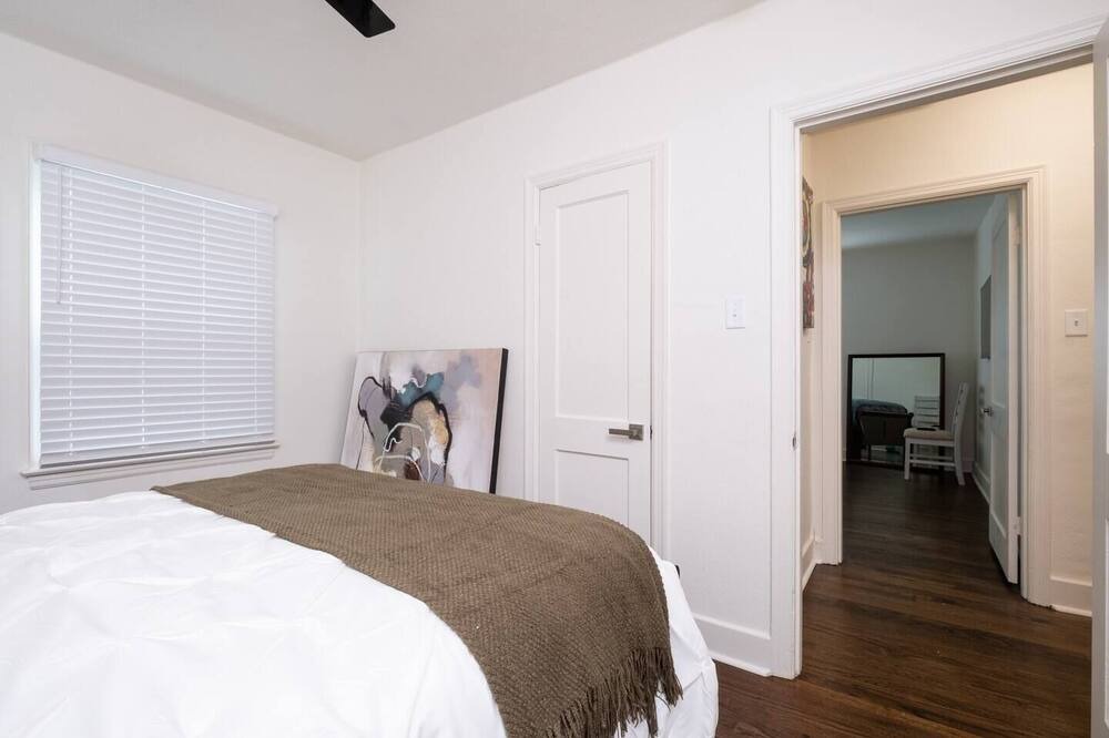 Photo of Bedroom in Capital View