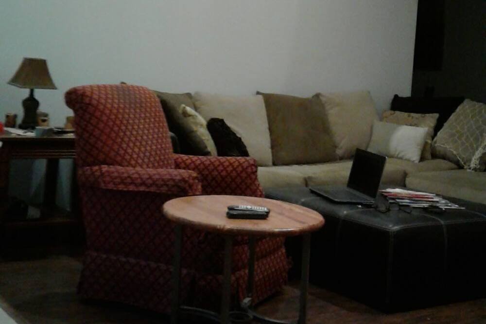 Photo of Livingroom in Malvern