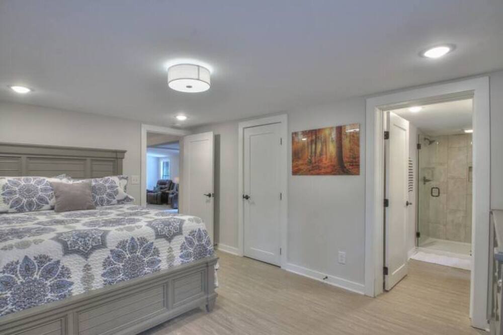 Photo of Bedroom in Mount Juliet