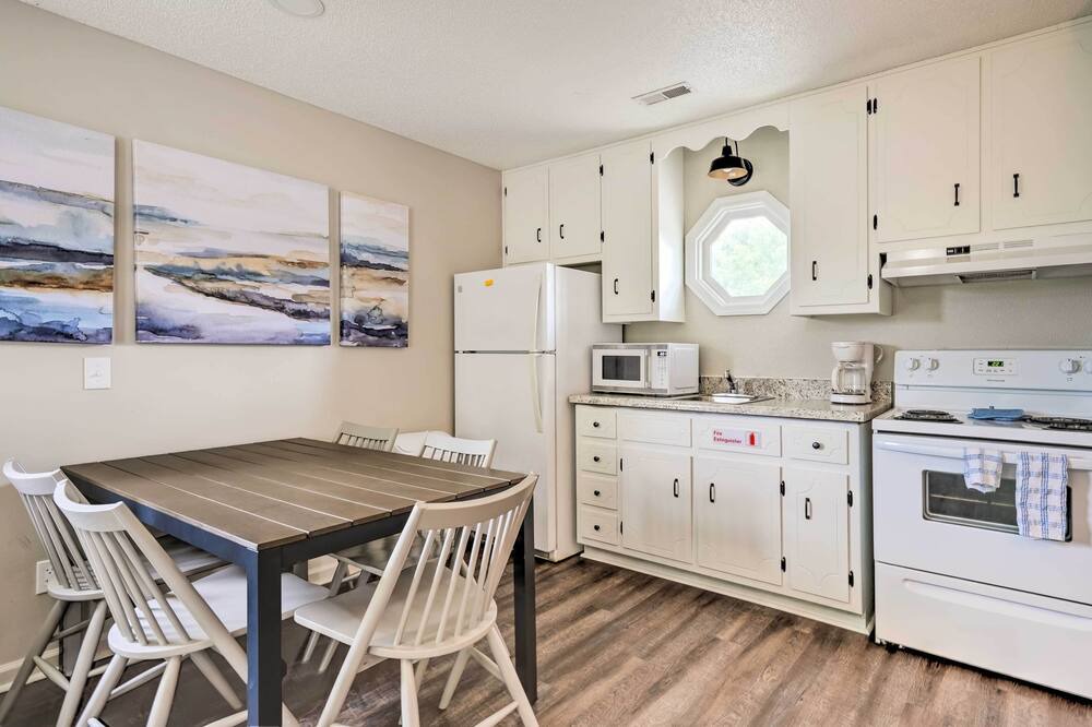 Photo of Kitchen in Winchester