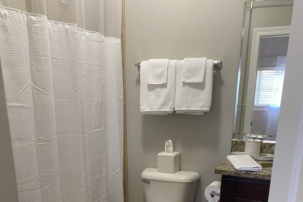 Photo of Bathroom in Oxford