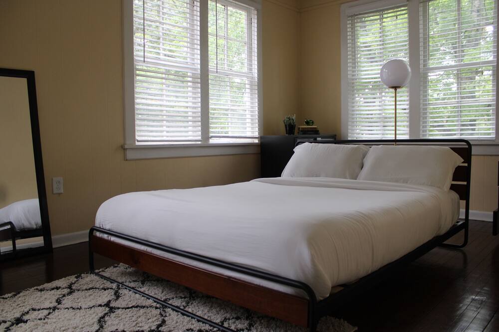 Photo of Bedroom in Capital View