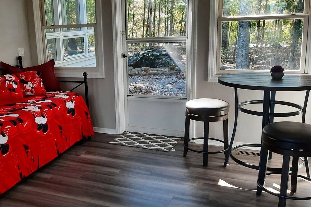 Photo of Bedroom in Hot Springs Village