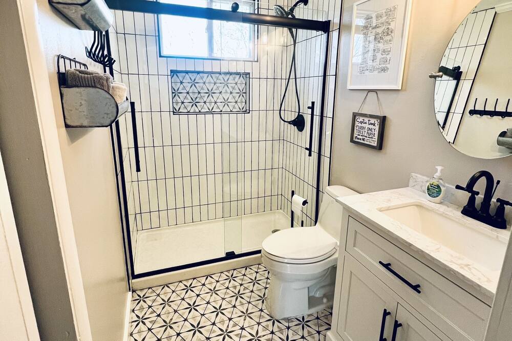 Photo of Bathroom in Franklin