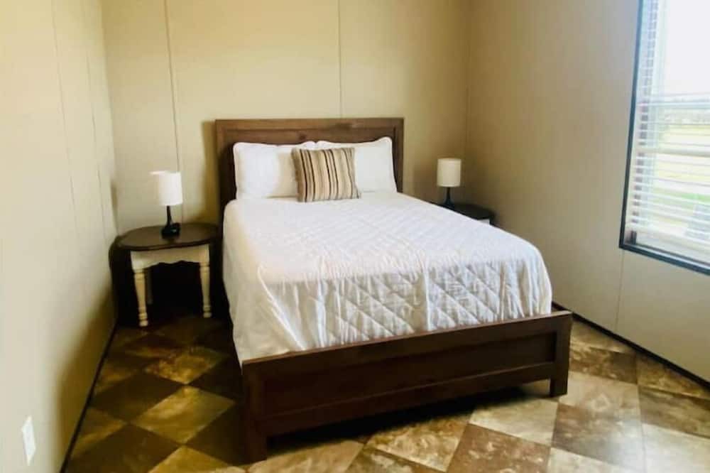 Photo of Bedroom in Baker