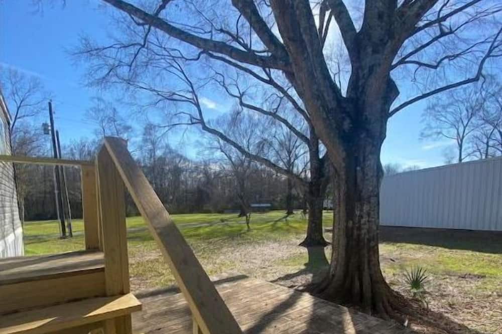 Photo of Outdoor in Baker