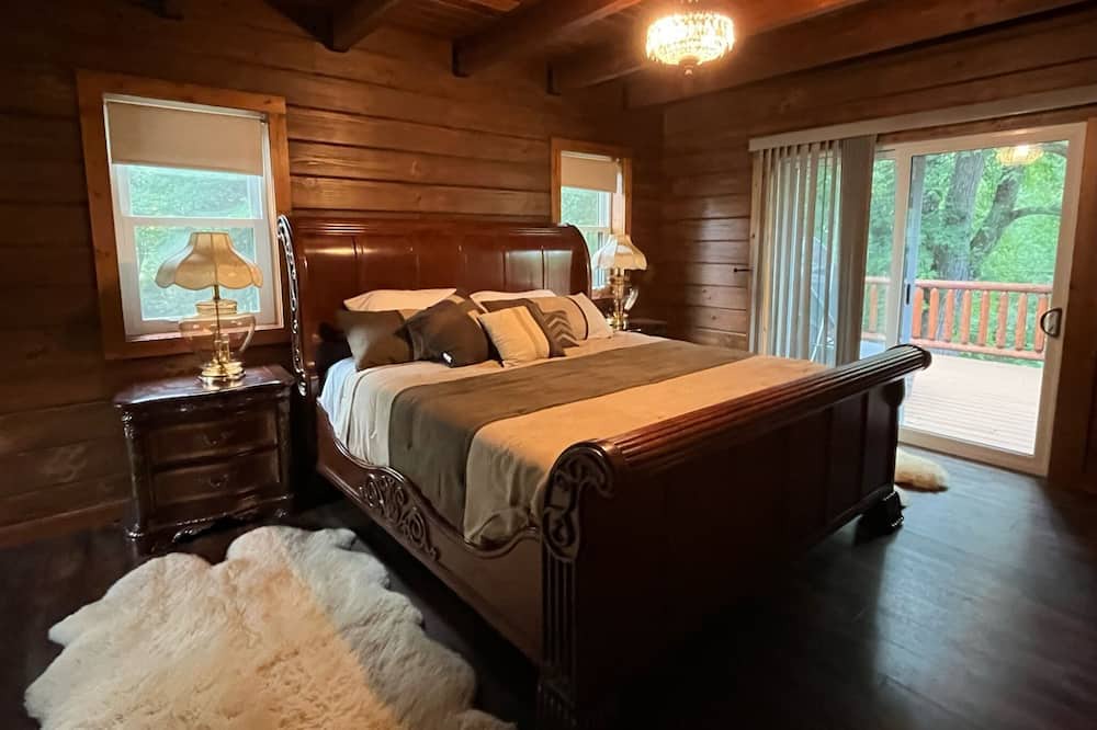 Photo of Bedroom in Ogdensburg