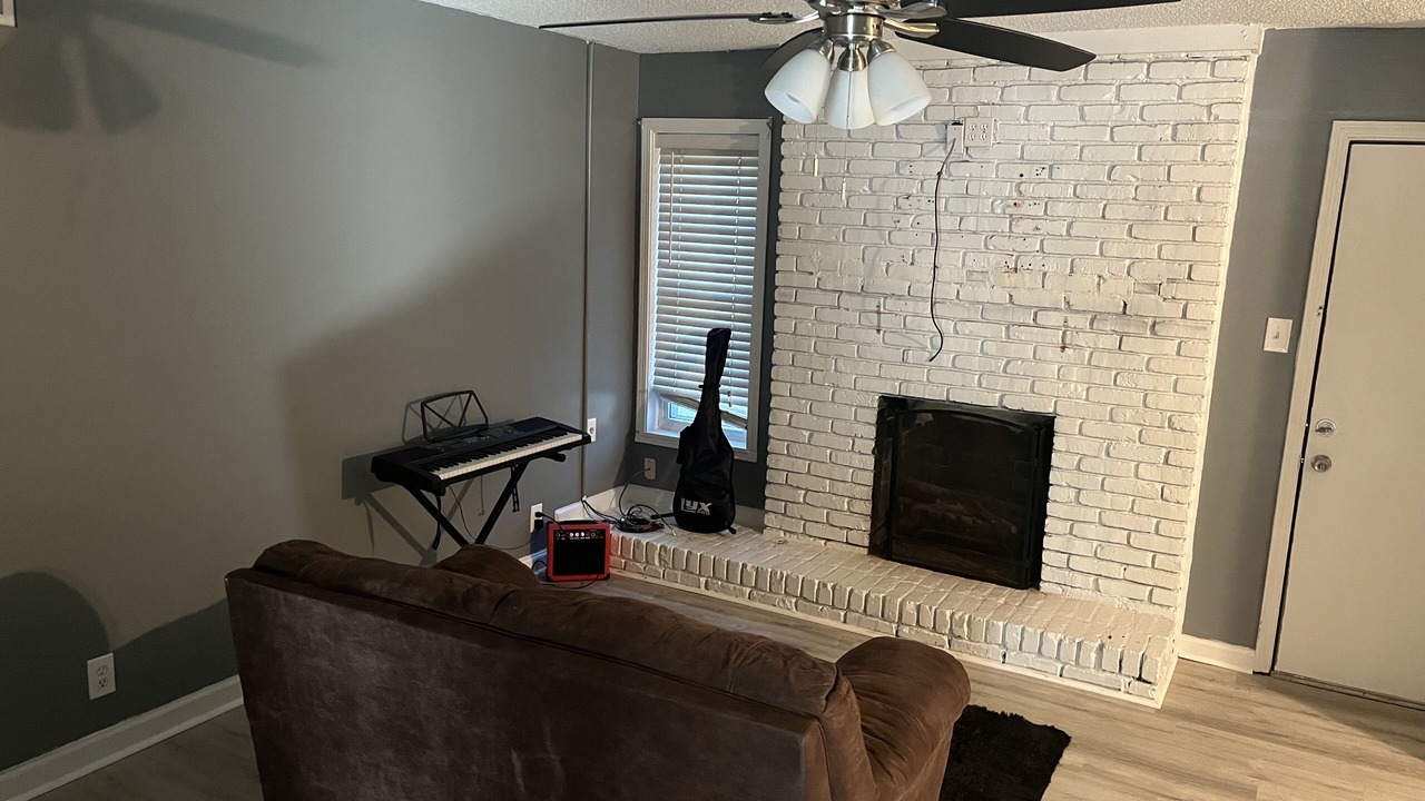 Photo of Livingroom in West Memphis