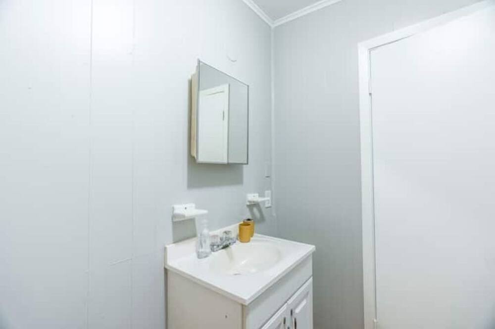 Photo of Bathroom in Capital View