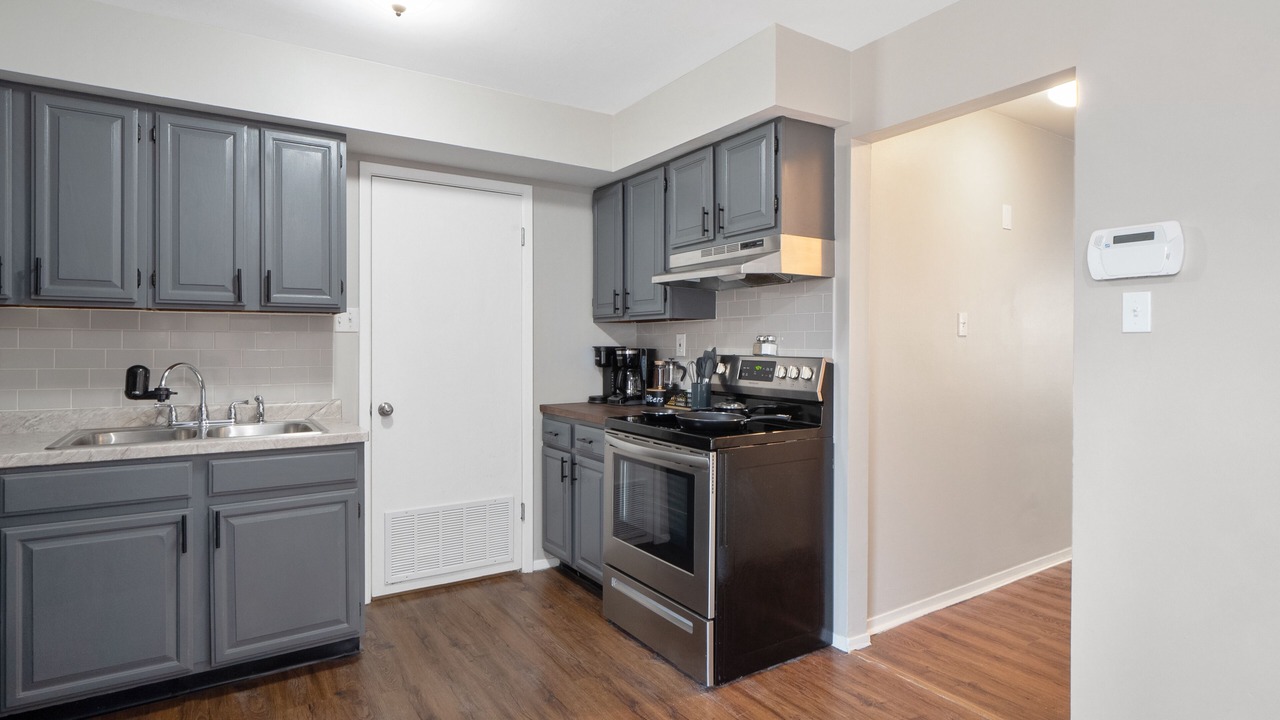 Photo of Kitchen in Academy - Sherman Park