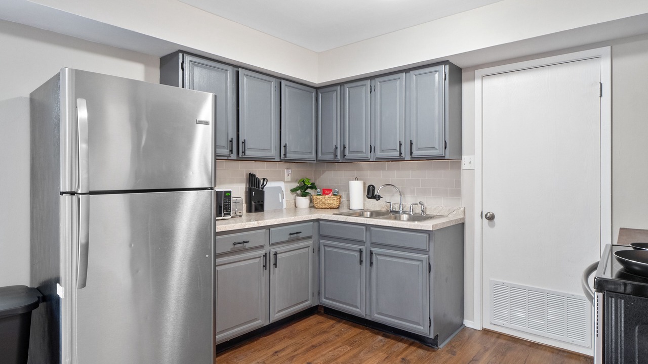 Photo of Kitchen in Academy - Sherman Park
