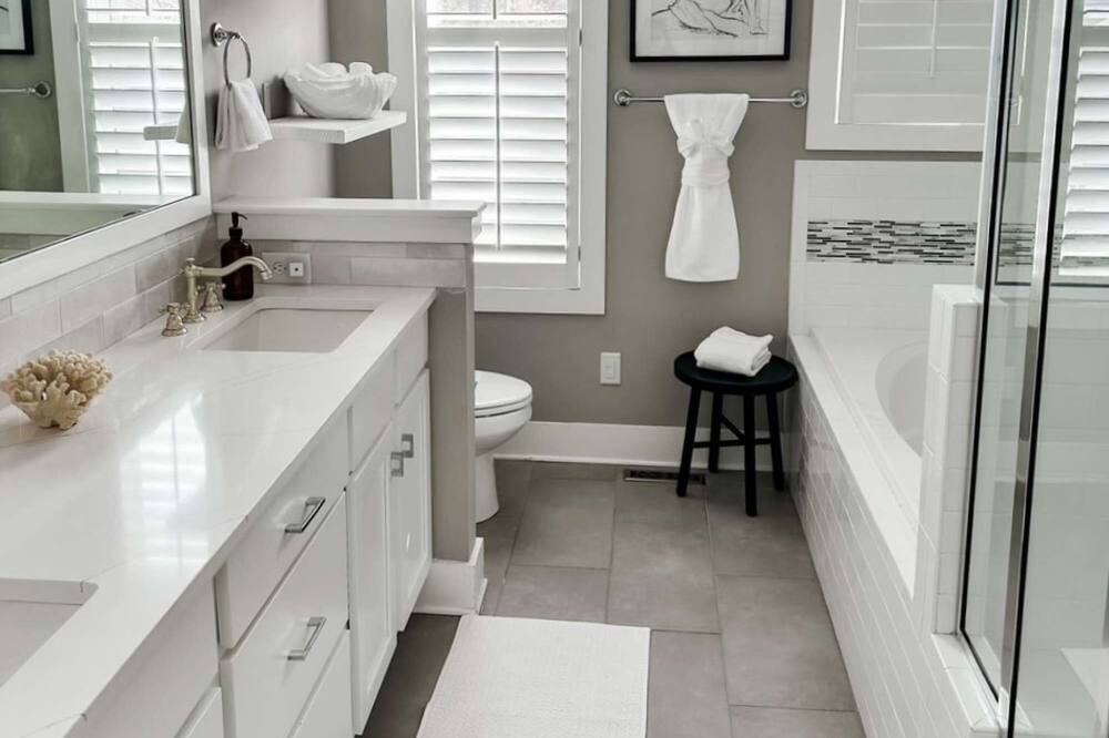 Photo of Bathroom in East Nashville