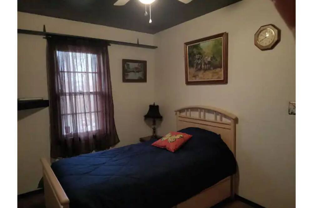 Photo of Bedroom in St. James