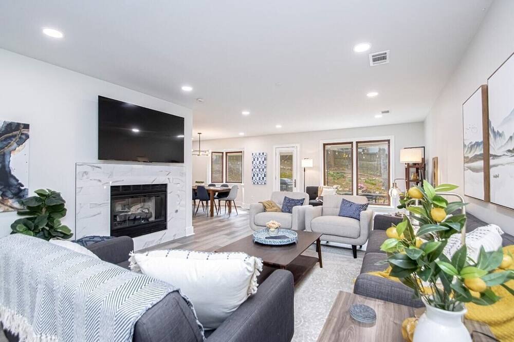 Photo of Livingroom in Little Rock