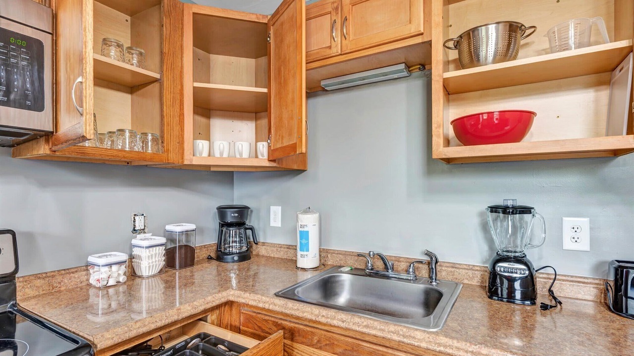 Photo of Kitchen in Southwest Garden