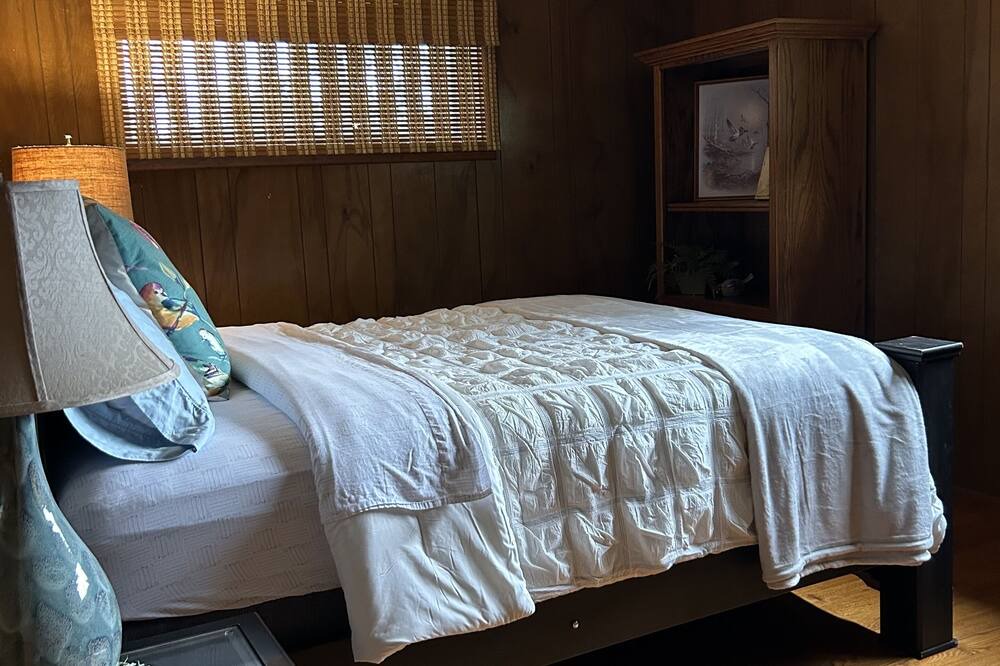 Photo of Bedroom in Oxford