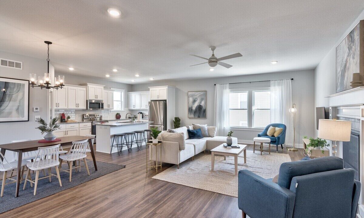 Photo of Livingroom in Raytown