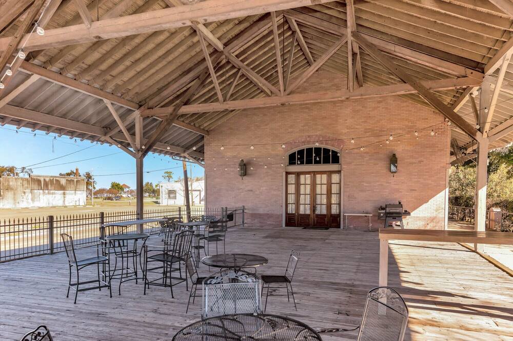 Photo of Outdoor in Natchez