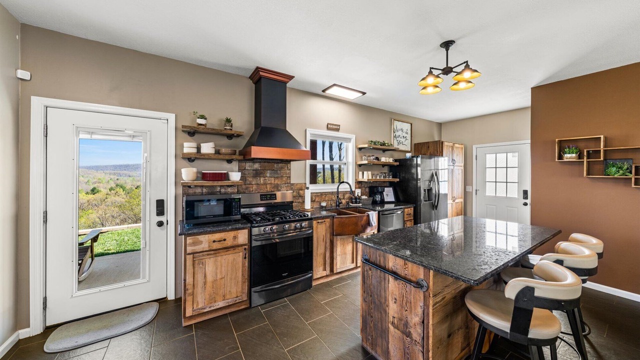 Photo of Kitchen in Harriman