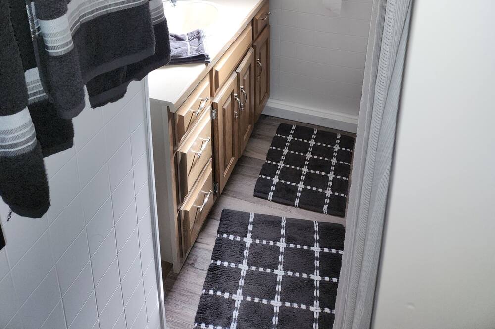 Photo of Bathroom in Clintonville