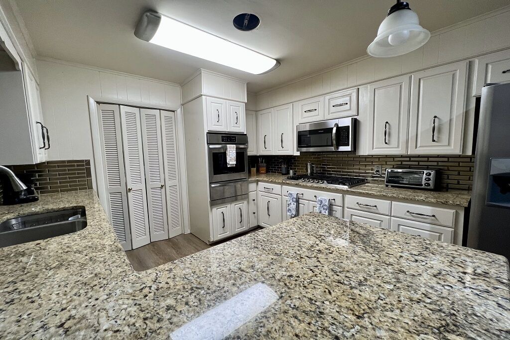 Photo of Kitchen in Reservoir
