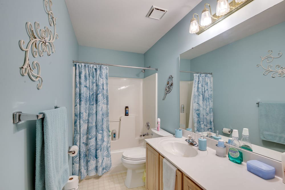 Photo of Bathroom in O'Fallon