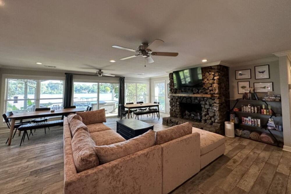 Photo of Livingroom in Piney
