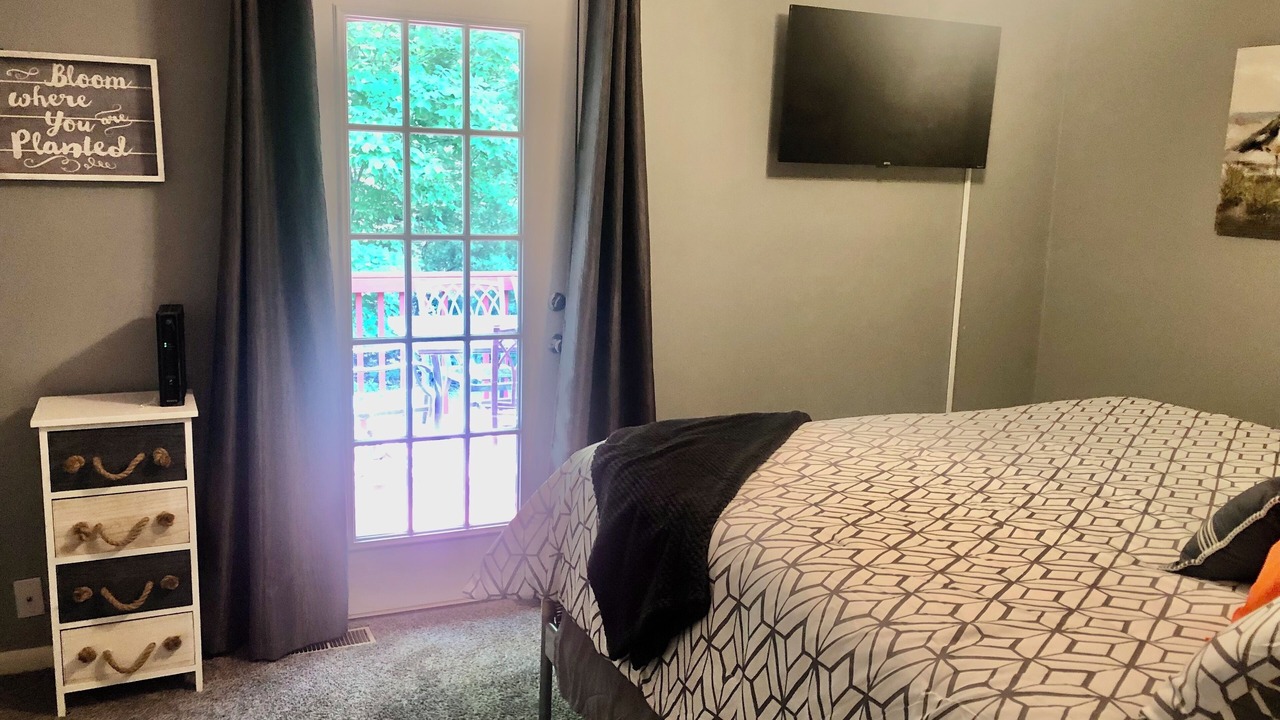Photo of Bedroom in Hot Springs Village