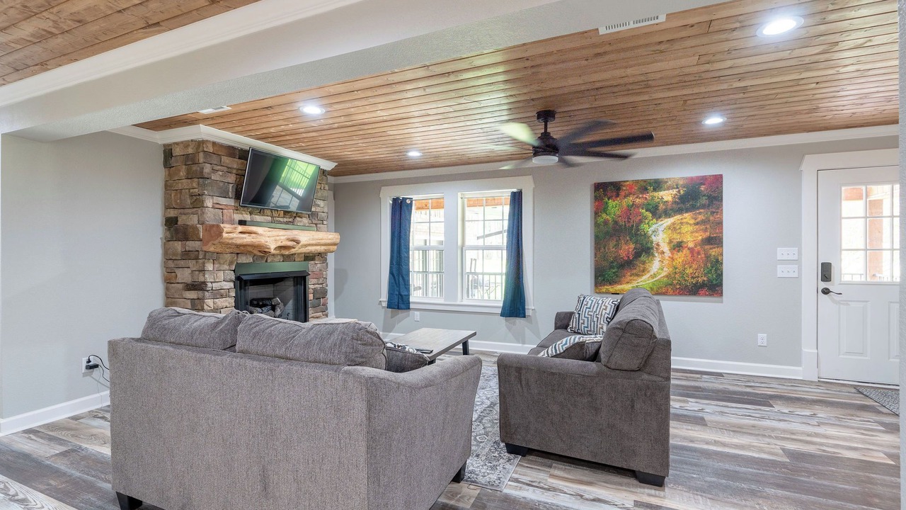 Photo of Livingroom in Heber Springs