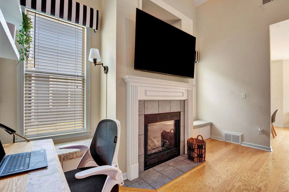 Photo of Livingroom in Memphis
