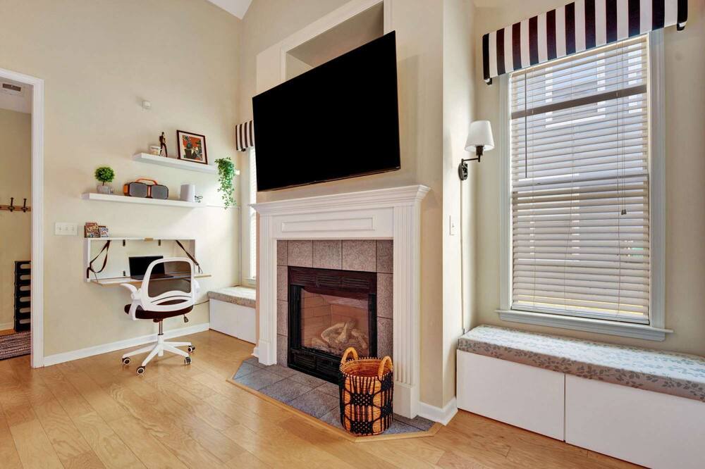 Photo of Livingroom in Memphis