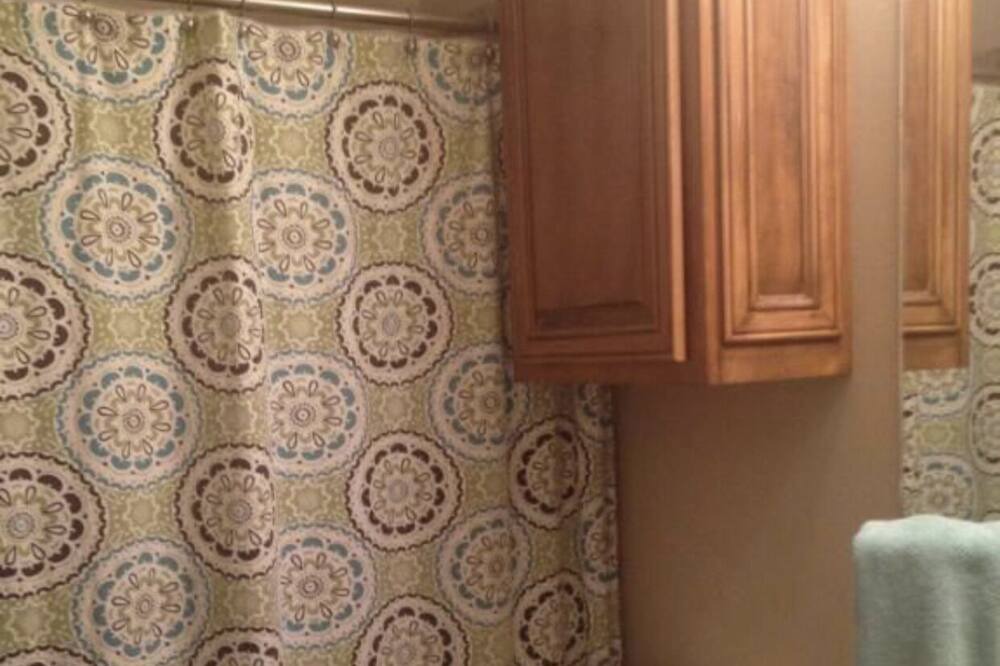 Photo of Bathroom in Russellville