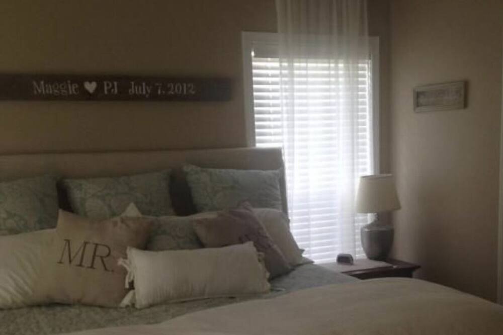 Photo of Bedroom in Russellville
