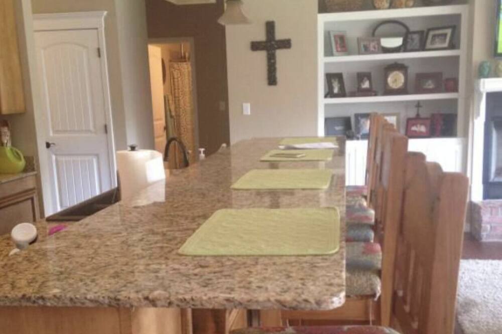 Photo of Others in Russellville