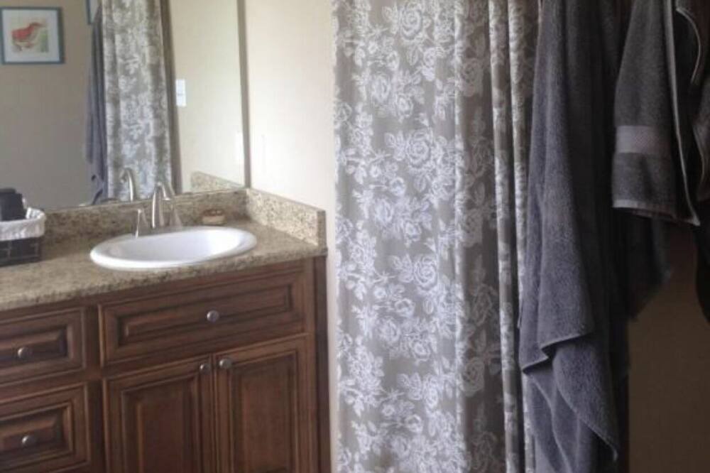 Photo of Bathroom in Russellville