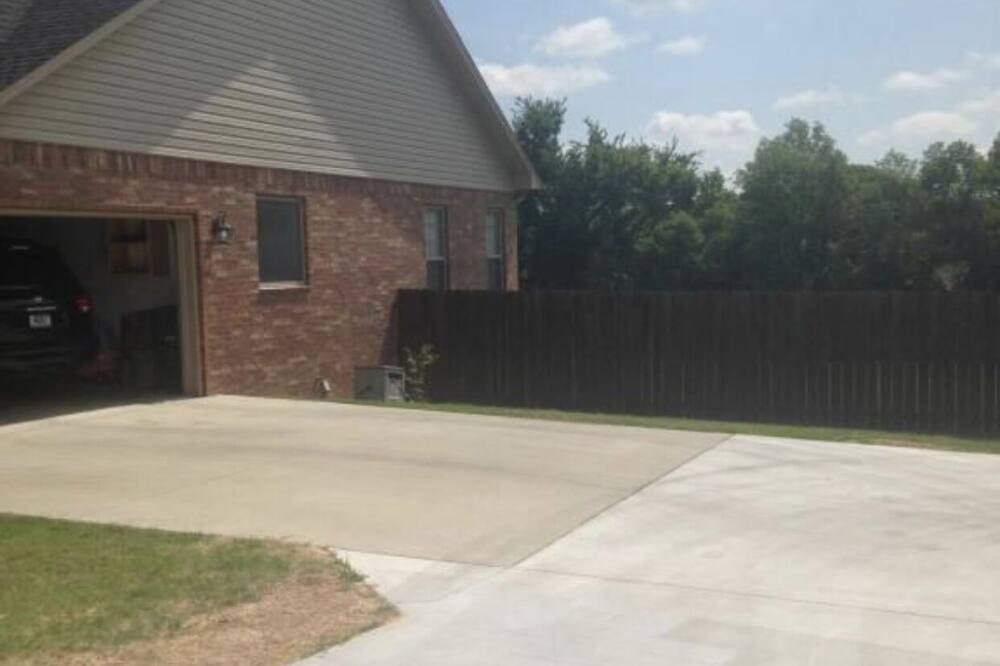 Photo of Outdoor in Russellville