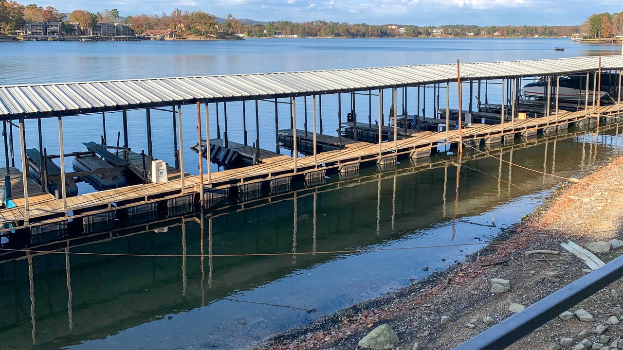 Photo of Others in Lake Hamilton