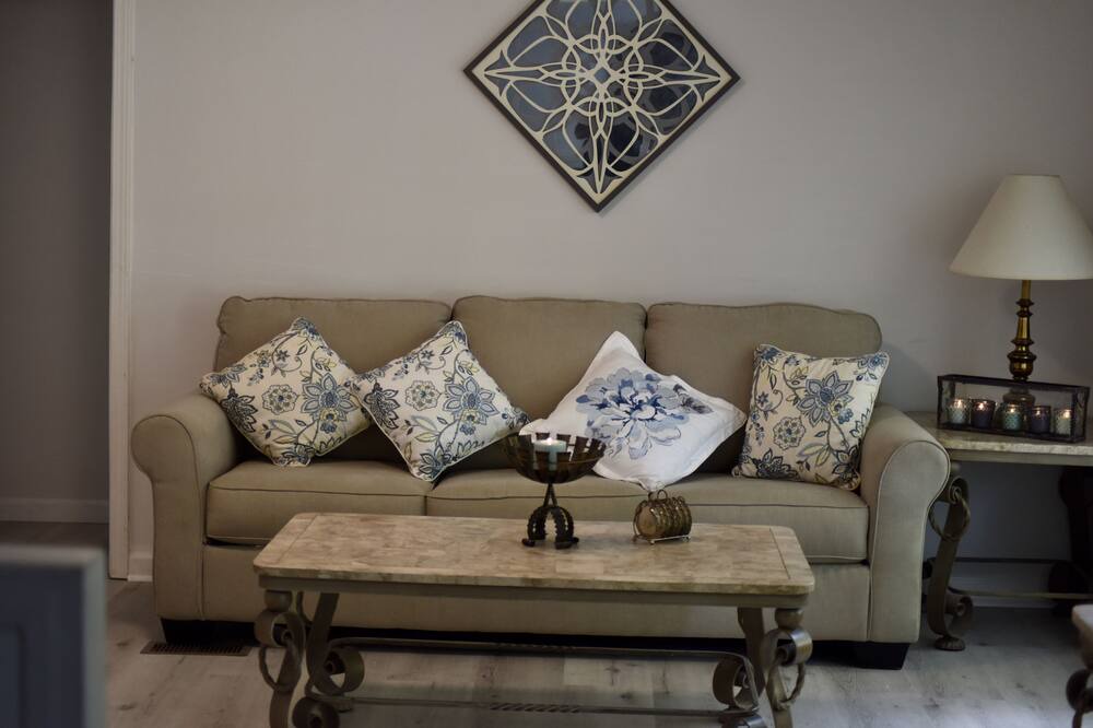 Photo of Livingroom in Allons
